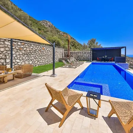 Luxury Sea View W Pool Near In Kalkan