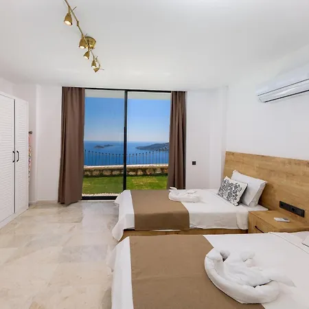 Luxury Sea View W Pool Near In