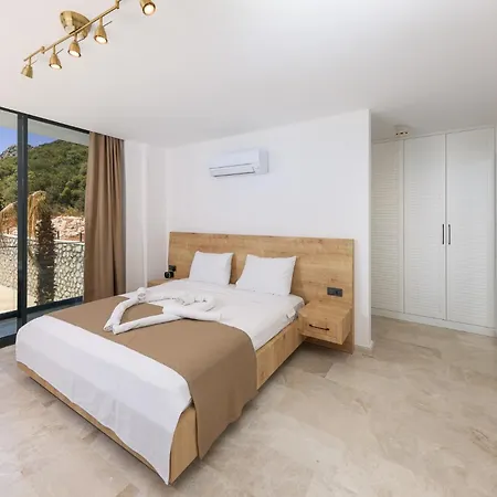 Luxury Sea View W Pool Near In Villa Kalkan